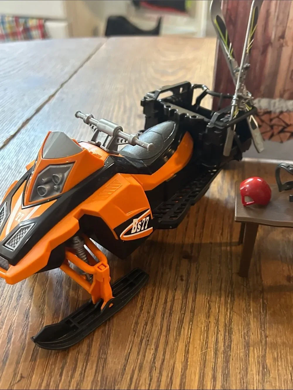 BRUDER 63102 Mountain 🏔️ Hut 🛖 Snowmobile Playset 🆒 Accessories in box 📦